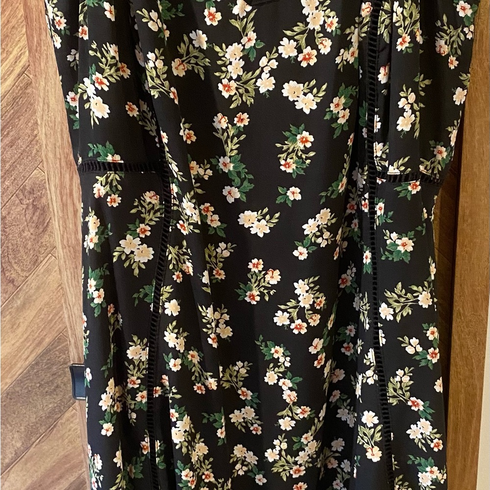 Sundress - Picture 5 of 6